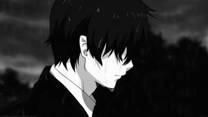 一個悲傷的動漫男孩在雨中哭泣，背景黑暗風暴。 — 黑白 壁紙