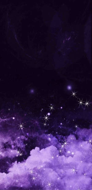 星空下帶有閃爍光芒的紫色雲朵。 — 黑紫 壁紙