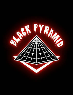 霓虹紅色金字塔標誌，'BLACK PYRAMID' 文字在黑色背景上發光。