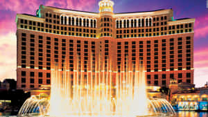 Bellagio 酒店在日落時分有燈光噴泉